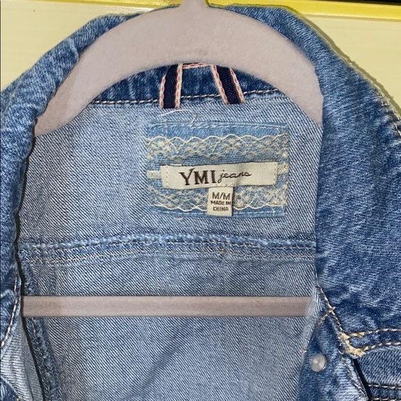 Jean jacket - Picture 2 of 3